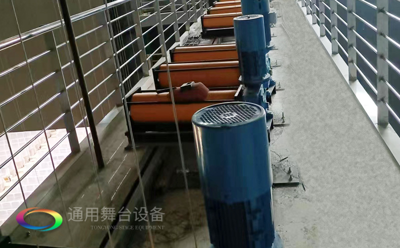 淮安開明實驗學校報告廳、舞臺機械吊桿、鋼性防火幕項目