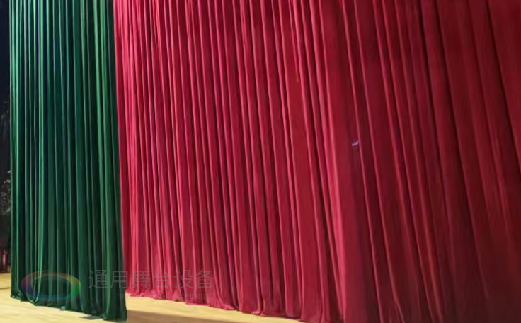 隨著全球文化演出市場(chǎng)的復(fù)蘇以及公共安全意識(shí)的提升，舞臺(tái)安全設(shè)備領(lǐng)域迎來新一輪發(fā)展機(jī)遇